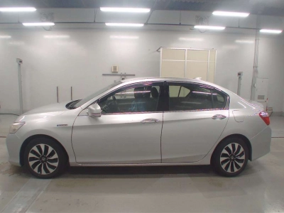 HONDA ACCORD HYBRID