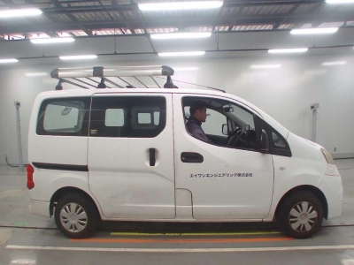 NISSAN NV200 VANETTE VAN