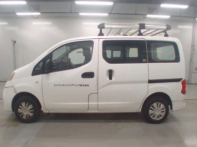 NISSAN NV200 VANETTE VAN