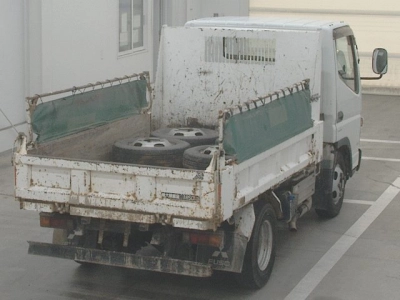 MITSUBISHI CANTER