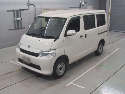 TOYOTA TOWN ACE VAN