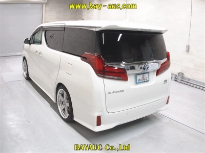 TOYOTA ALPHARD HYBRID