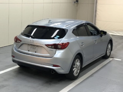 MAZDA AXELA SPORT