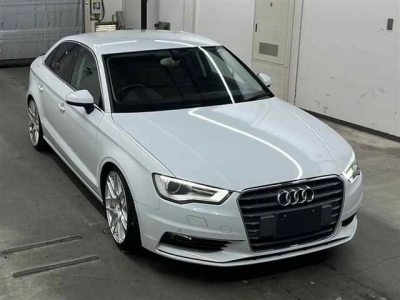 AUDI A3 SEDAN