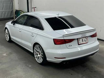 AUDI A3 SEDAN