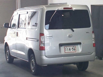 TOYOTA TOWN ACE VAN