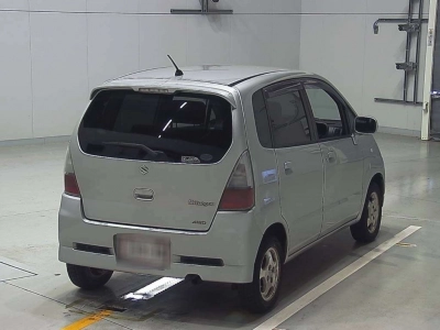 SUZUKI MRWAGON