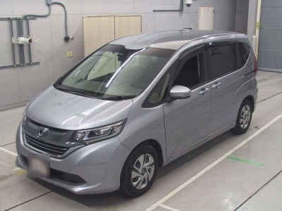 HONDA FREED HYBRID