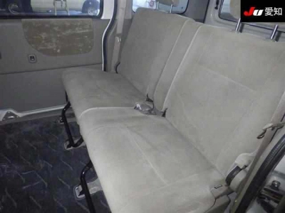 DAIHATSU ATRAI WAGON