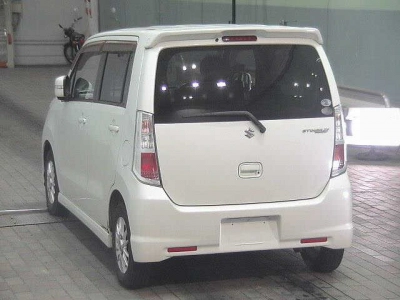 SUZUKI WAGON R STINGRAY