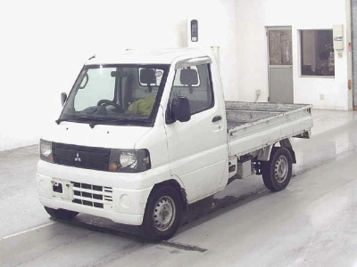MITSUBISHI MINICAB TRUCK