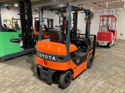TOYOTA  FORKLIFT 