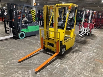TOYOTA  FORKLIFT 