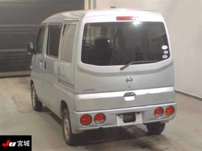 NISSAN CLIPPER VAN