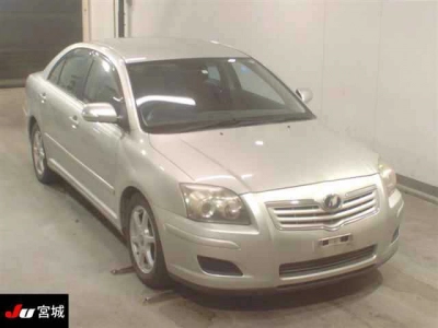 TOYOTA AVENSIS
