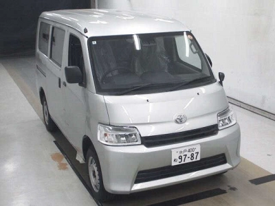 TOYOTA TOWN ACE VAN