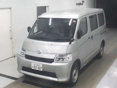 TOYOTA TOWN ACE VAN