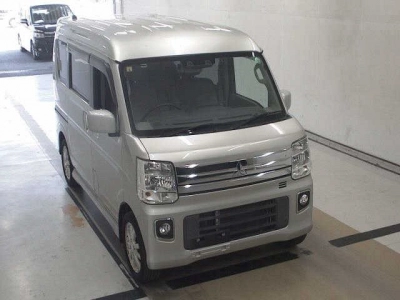 MITSUBISHI TOWN BOX