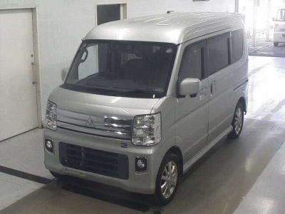 MITSUBISHI TOWN BOX