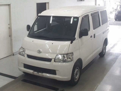 TOYOTA TOWN ACE VAN