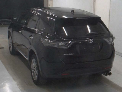 TOYOTA HARRIER