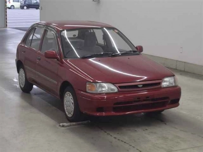 TOYOTA STARLET