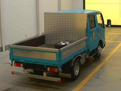 TOYOTA DYNA