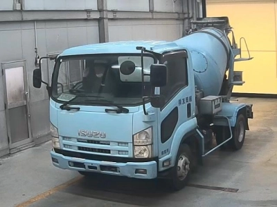 ISUZU FORWARD
