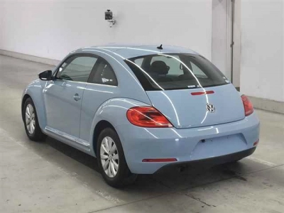 VOLKSWAGEN THE BEETLE