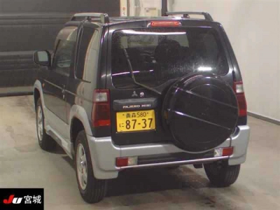 MITSUBISHI PAJERO MINI