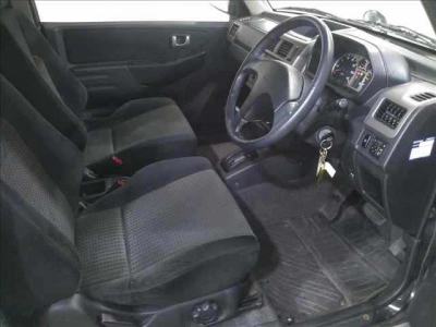 MITSUBISHI PAJERO MINI