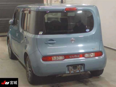 NISSAN CUBE