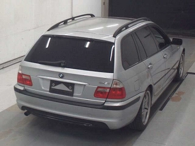 BMW 3 SERIES