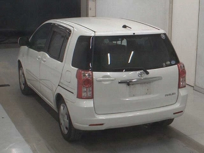 TOYOTA RAUM