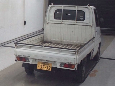 NISSAN CLIPPER