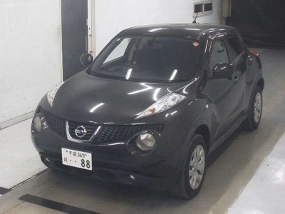 NISSAN JUKE