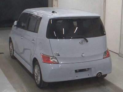 TOYOTA BB