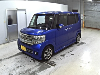 HONDA N BOX CUSTOM