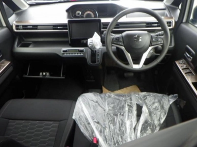 SUZUKI WAGON R CUSTOM Z