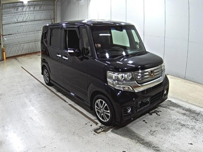 HONDA N BOX CUSTOM