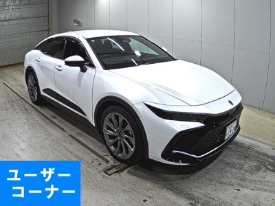 TOYOTA CROWN CROSSOVER