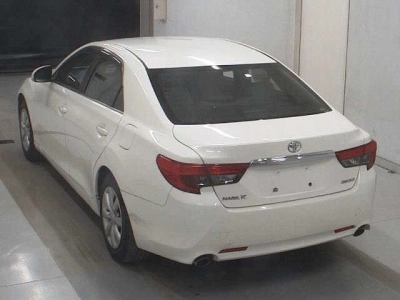 TOYOTA MARK X
