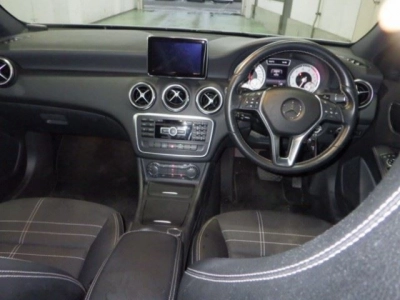 MERCEDES BENZ A CLASS