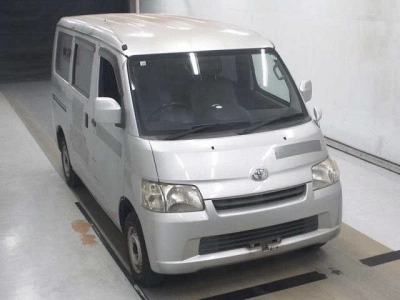 TOYOTA TOWN ACE