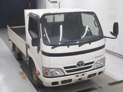 TOYOTA TOYOACE