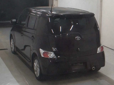 TOYOTA BB