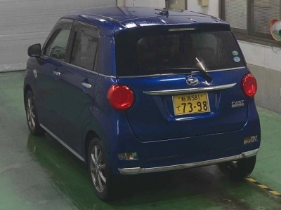 DAIHATSU CAST