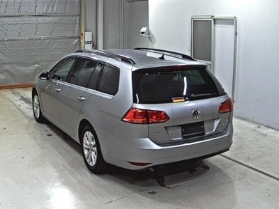 VOLKSWAGEN GOLF VARIANT