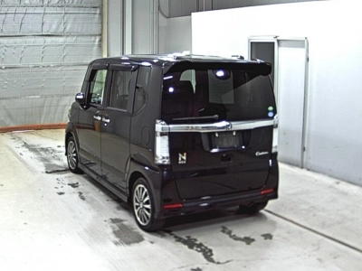 HONDA N BOX CUSTOM
