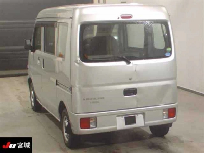MITSUBISHI MINICAB